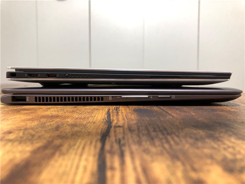 DELL New XPS 13とASUS ZenBook Flipのインターフェース比較-左側面