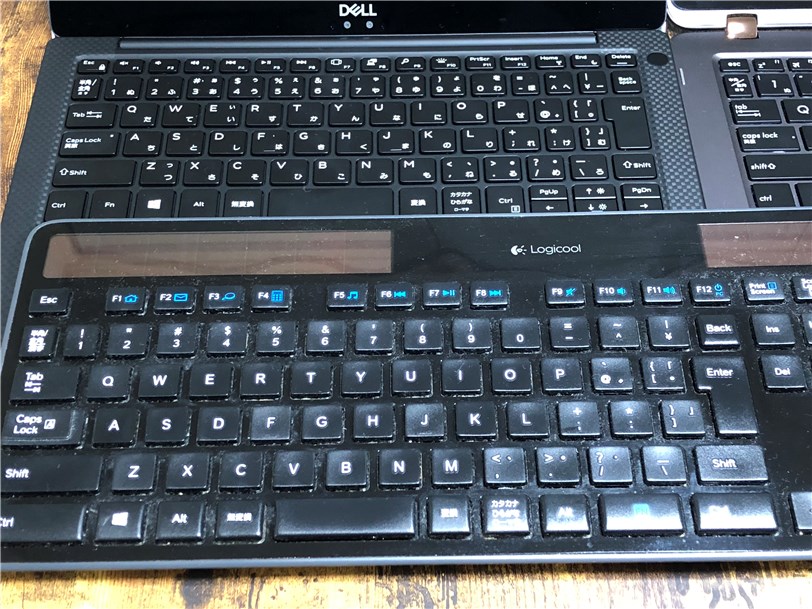 DELL New XPS 13とLogicool K750のキーボードサイズ